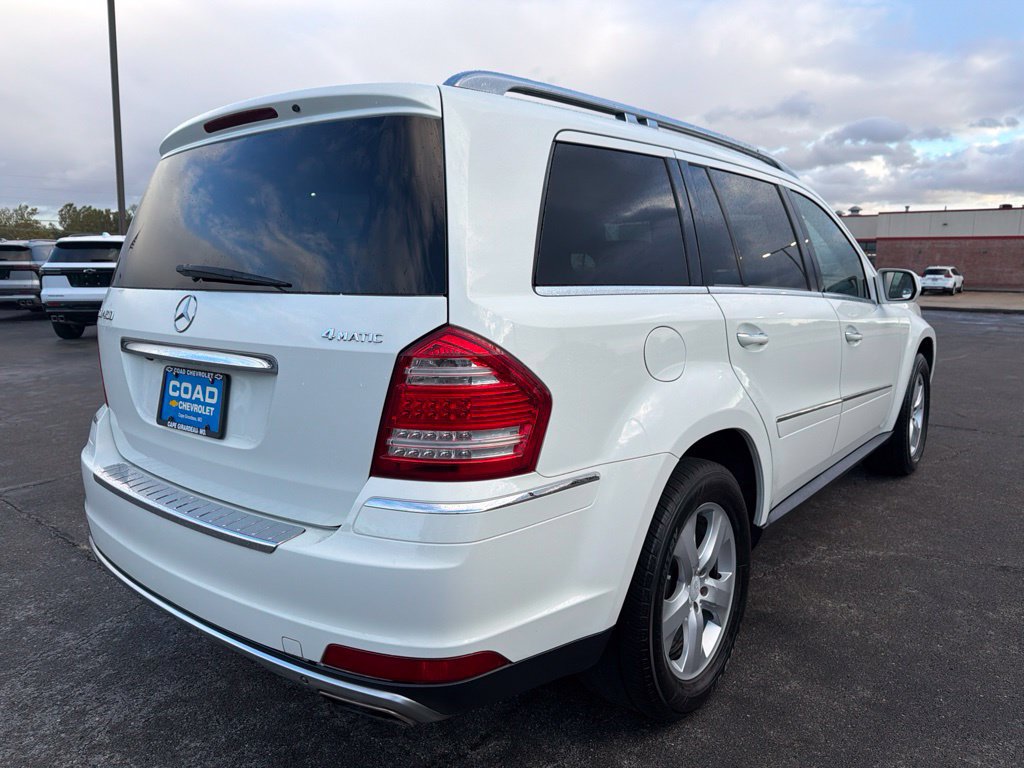 Used 2010 Mercedes-Benz GL 450 4MATIC image 3
