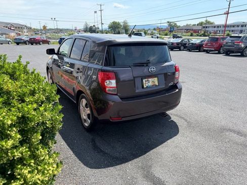 Used 2012 Scion xD FWD image 8