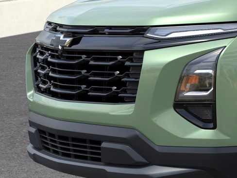 New 2026 Chevrolet Equinox LT w/ Convenience Package II image 13