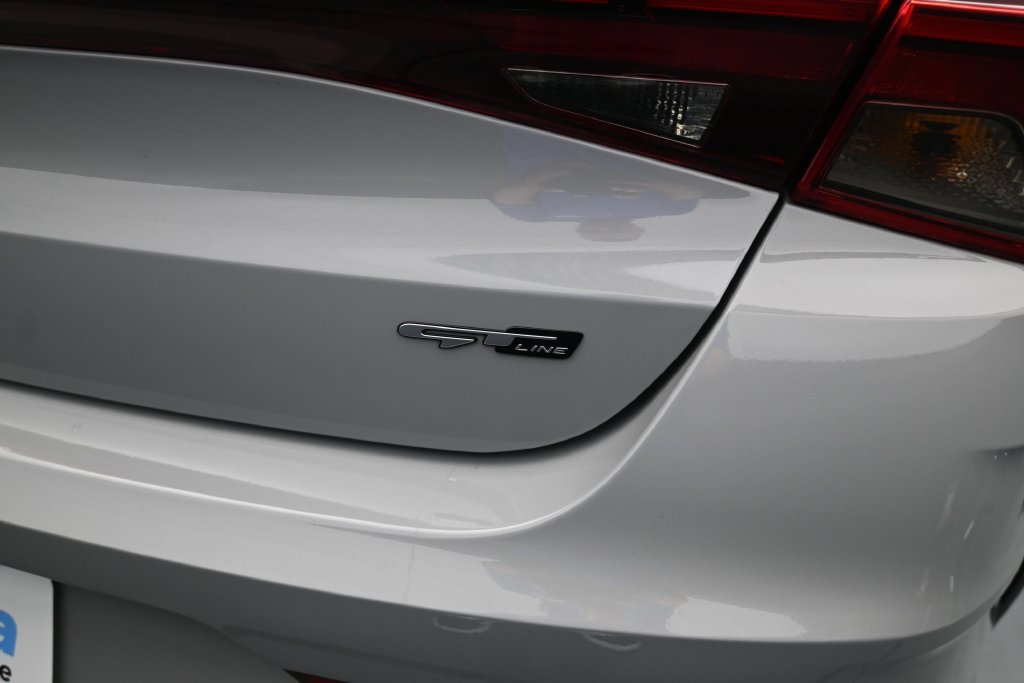 Used 2022 Kia K5 GT-Line FWD image 17