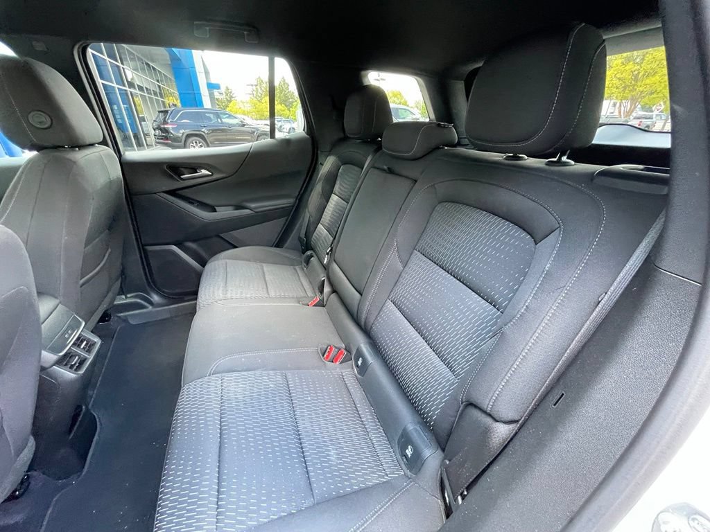 Used 2025 Chevrolet Equinox LT FWD image 26