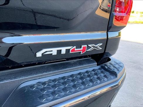 Used 2023 GMC Canyon AT4X w/ Edition 1 AWD/4WD image 39