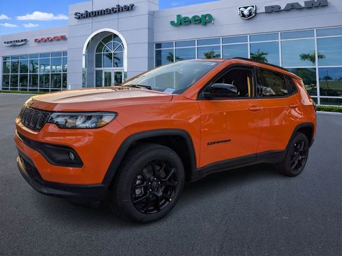 New 2026 Jeep Compass Latitude image 3