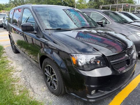 Used 2018 Dodge Grand Caravan GT FWD image 7
