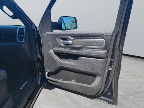 Used 2023 RAM 1500 Big Horn AWD/4WD image 32