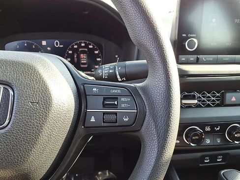 Certified 2025 Honda Accord SE image 25