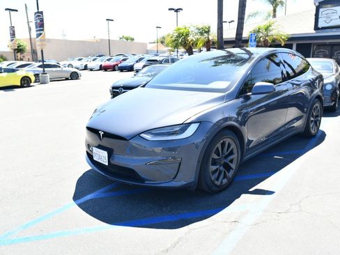 Used 2022 Tesla Model X AWD/4WD image 3