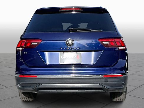 Used 2023 Volkswagen Tiguan SE image 5