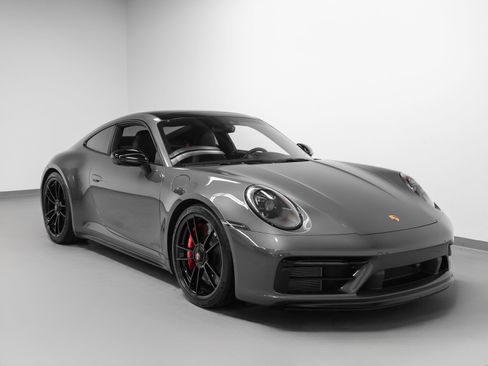 Certified 2022 Porsche 911 Carrera 4 GTS AWD/4WD image 10