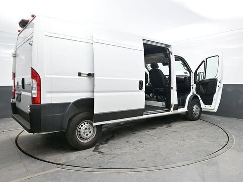 Used 2024 RAM ProMaster 2500 w/ Convenience Group FWD image 43