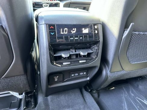New 2026 Jeep Grand Cherokee L 4WD image 13