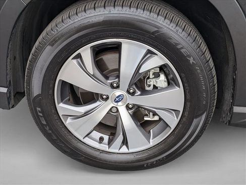 Certified 2025 Subaru Ascent Premium AWD/4WD image 24