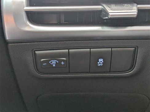 New 2026 Hyundai Tucson SE image 24