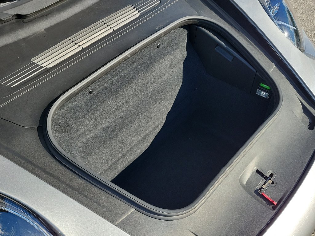 Certified 2024 Porsche 911 Carrera RWD image 17