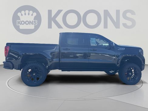 New 2026 GMC Sierra 1500 AT4 w/ AT4 Premium Package AWD/4WD image 8
