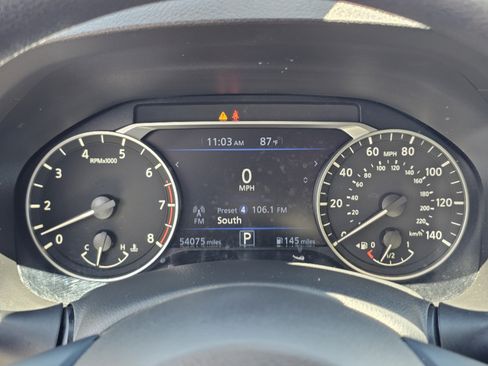 Used 2025 Nissan Altima 2.5 SV FWD image 20