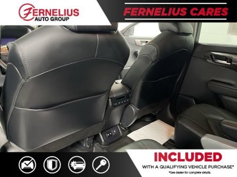 Used 2021 Toyota Highlander Limited AWD/4WD image 31