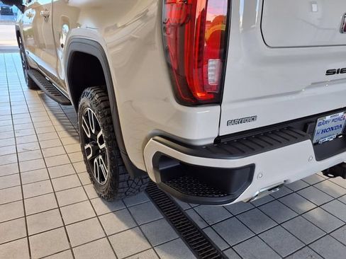 Used 2026 GMC Sierra 1500 AT4 w/ AT4 Premium Package AWD/4WD image 25