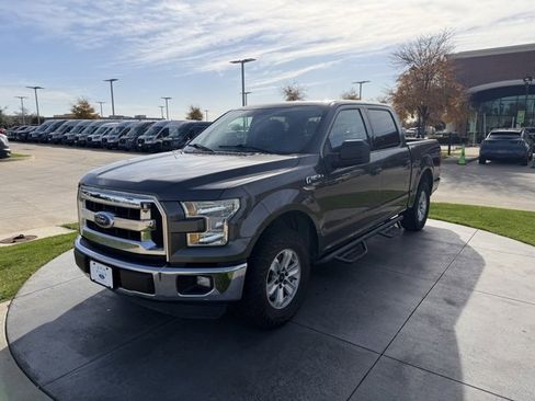 Used 2015 Ford F150 XLT image 3