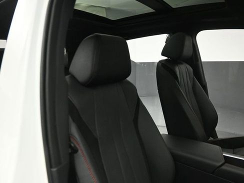 Used 2025 Acura ADX A-Spec image 32