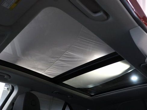 Used 2024 Mercedes-Benz GLE 350 4MATIC w/ AMG Line Exterior image 11