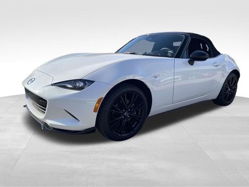 Used 2024 MAZDA MX-5 Miata Club image 5