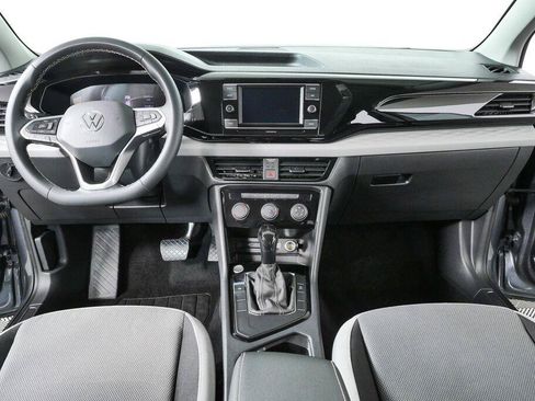 Certified 2023 Volkswagen Taos S FWD image 17