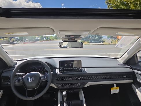 New 2025 Honda Accord SE image 8