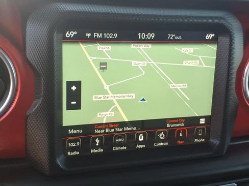 Used 2019 Jeep Wrangler Unlimited Rubicon AWD/4WD image 23