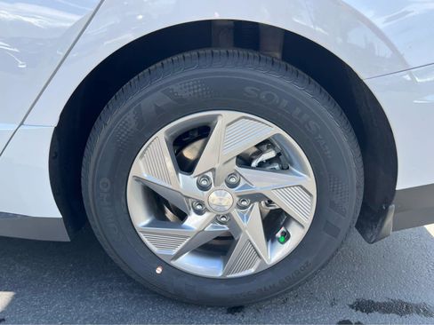 New 2026 Hyundai Sonata SE FWD image 14