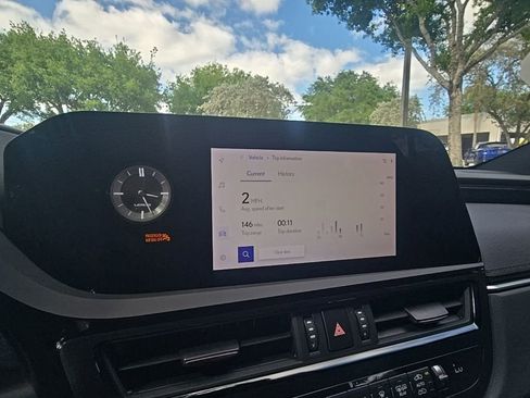 Used 2023 Lexus ES 350 w/ Accessory Package (Z2) image 19