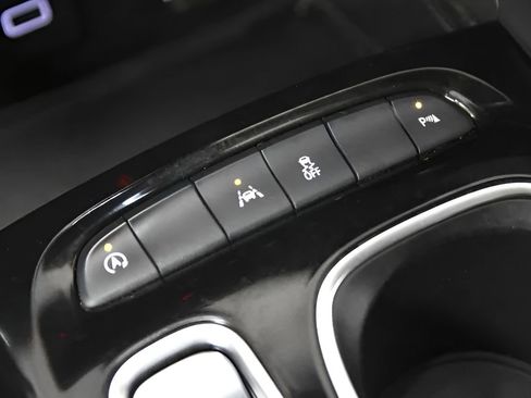 Used 2023 Buick Envision Preferred image 24