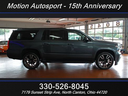 Used 2019 Chevrolet Suburban Premier w/ RST 6.2L Performance Edition AWD/4WD image 12