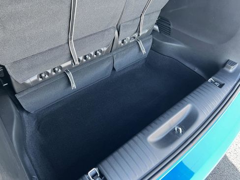 New 2026 Chrysler Pacifica Select image 46