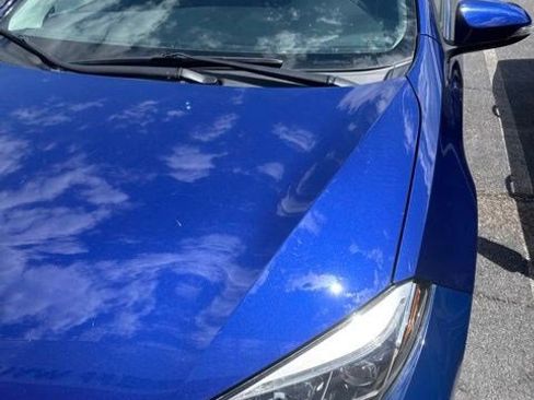 Used 2019 Toyota Corolla SE w/ SE Premium Package FWD image 3