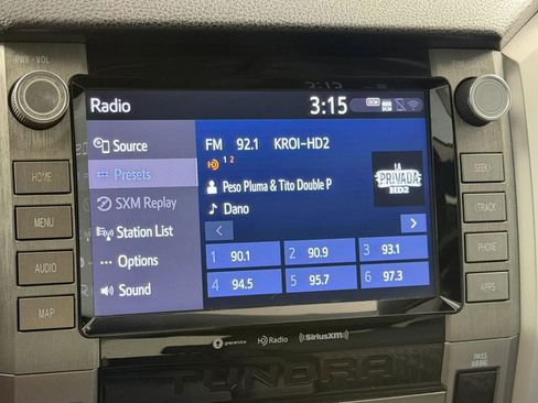 Used 2021 Toyota Tundra SR5 w/ SR5 Upgrade Package AWD/4WD image 26