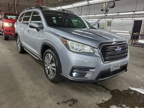 Used 2019 Subaru Ascent Limited w/ Popular Package #4 AWD/4WD image 1