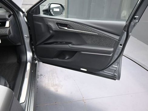 New 2025 Toyota Camry XLE w/ Premium Plus Package FWD image 11