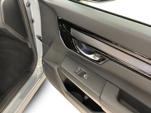 Used 2025 Honda CR-V Sport Touring image 15