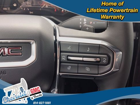 New 2026 GMC Acadia Elevation image 23