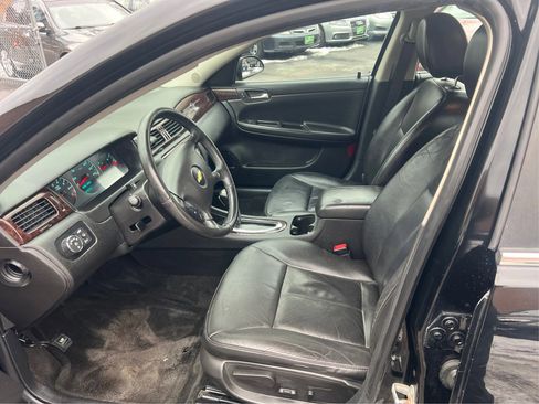 Used 2013 Chevrolet Impala LTZ image 10