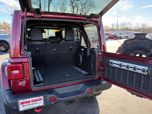 Used 2021 Jeep Wrangler Unlimited Rubicon image 28