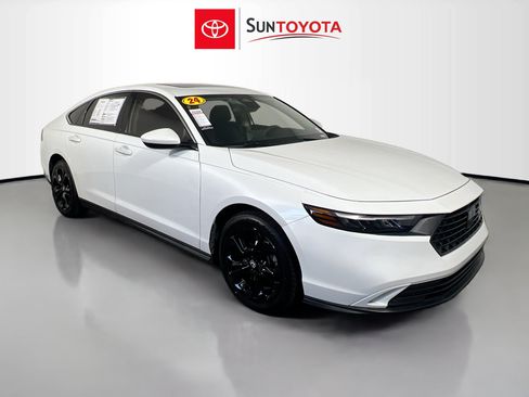 Used 2024 Honda Accord EX image 1