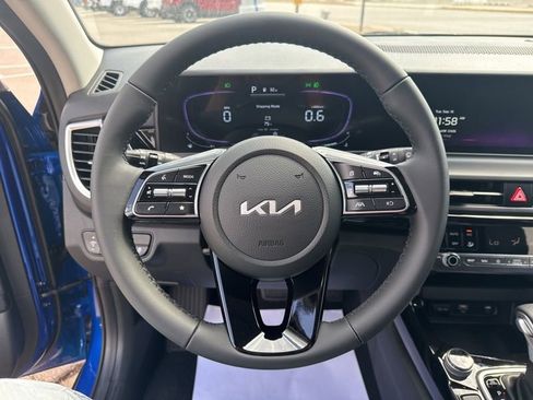 New 2026 Kia Seltos S image 24