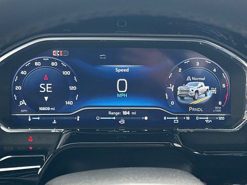 Used 2024 Chevrolet Silverado 2500 High Country w/ High Country Premium Package image 23