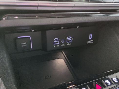 Used 2022 Jeep Wagoneer Series III w/ Premium Group I image 34