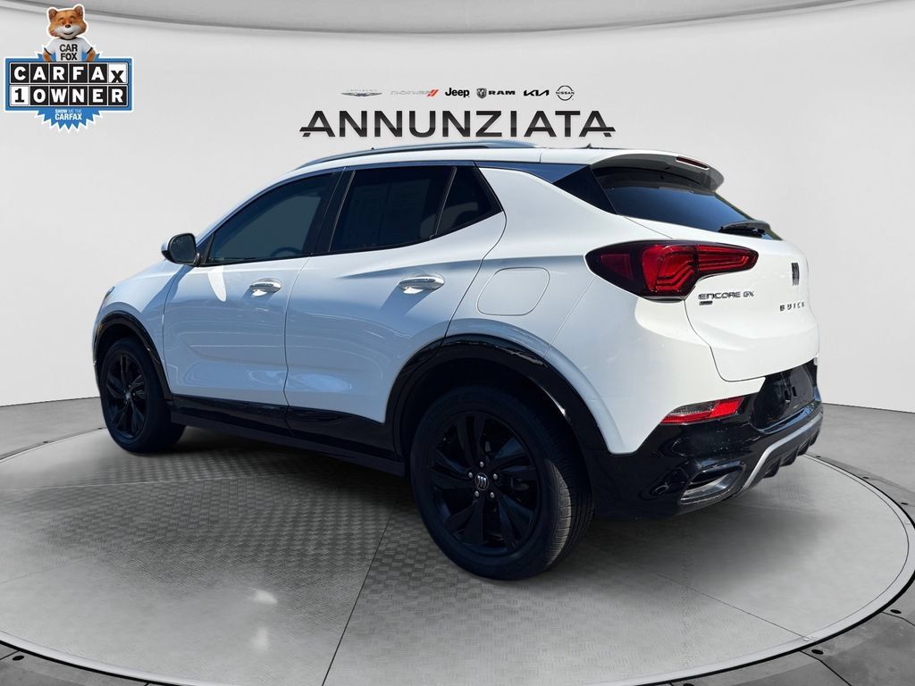 Used 2024 Buick Encore GX Sport Touring AWD/4WD image 3