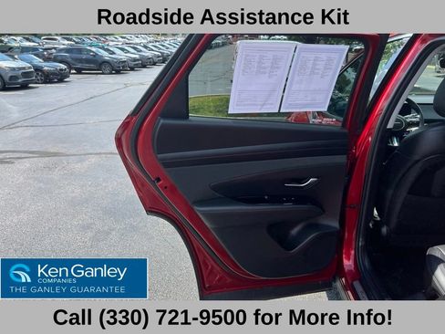 Used 2025 Hyundai Tucson Limited AWD/4WD image 47