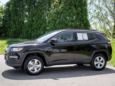 Used 2018 Jeep Compass Latitude image 8
