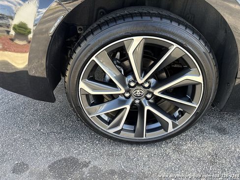 Used 2021 Toyota Corolla SE FWD image 11